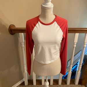 PINK Long Sleeve Raglan Crop Top